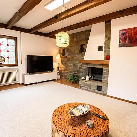 Daire Forest View Quiet And