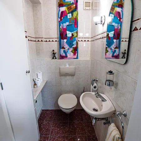 Forest View Quiet And