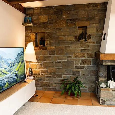 Forest View Quiet And