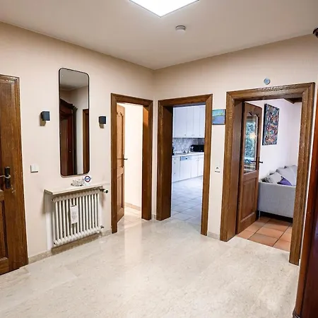 Daire Forest View Quiet And *