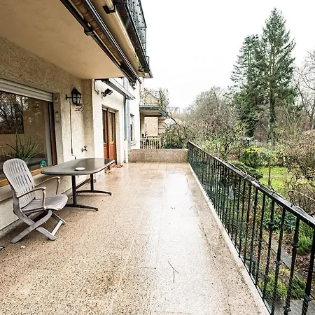 Forest View Quiet And