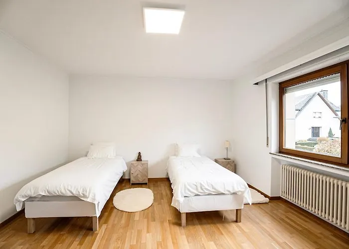 Forest View Quiet And